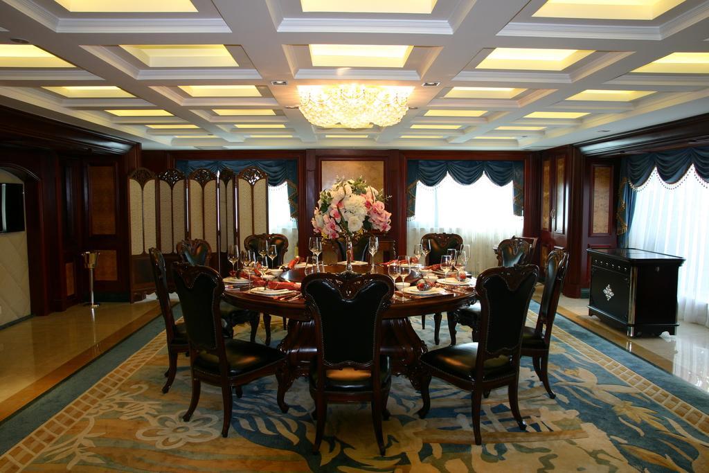 Dynasty International Hotel Kunming Zewnętrze zdjęcie