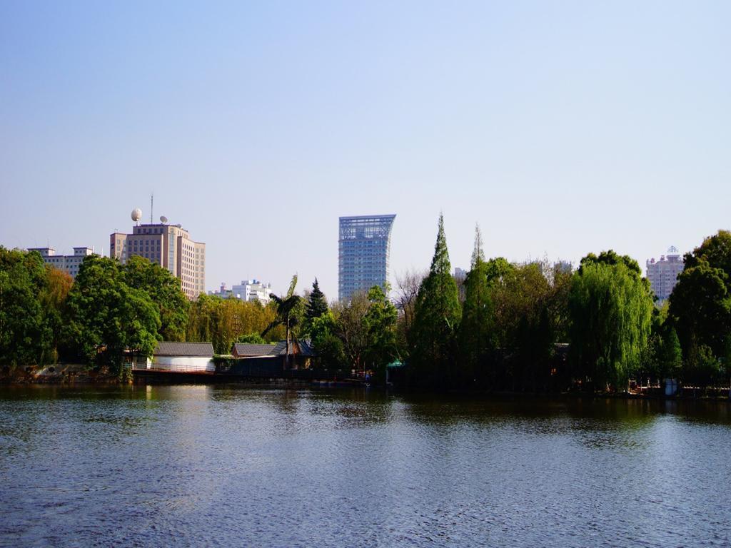 Dynasty International Hotel Kunming Zewnętrze zdjęcie