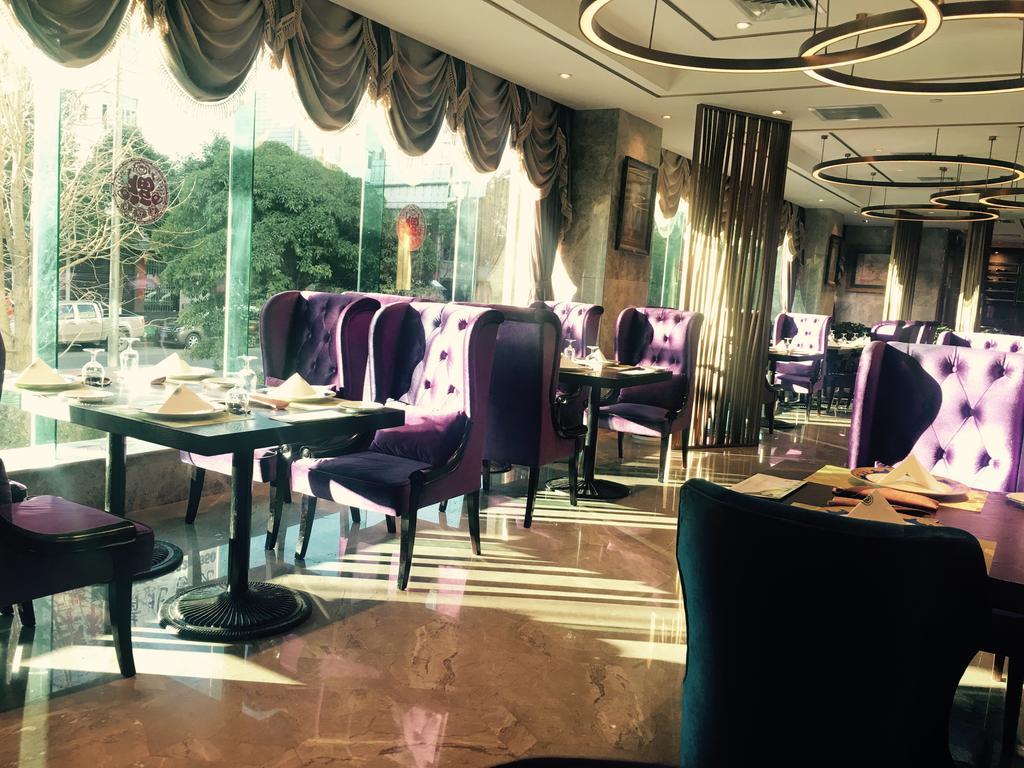 Dynasty International Hotel Kunming Zewnętrze zdjęcie